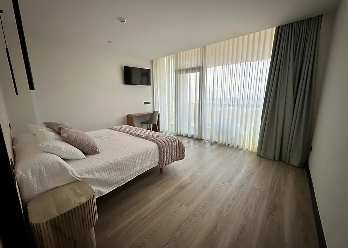 A Ladela 2* أو فيسيدو